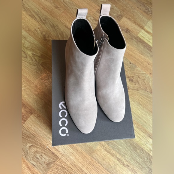 Ecco Shoes - ECCO Women's Shape 45 Wedge Ankle Boot 6-6.5 nwt